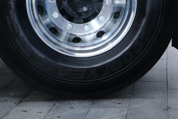 ���� ŷ������ 680���� 6X4 AMT�Զ���ǣ����ͼƬ