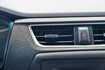 SRM��Դ T3LEV 2.7T 3.04�׵��Ŵ��綯��ʽ΢��(JKC5032XXYD0X0BEV)41.86kWhͼƬ