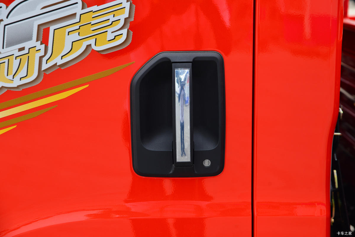 ��� J6F �вƻ� 155���� 4.2�׵��������Ῠ(CA1040P40K61L2E6A84)���                                                