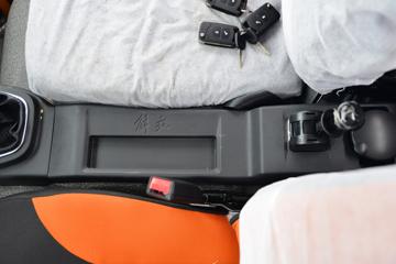 ��� J6F �вƻ� 155���� 4.2�׵��������Ῠ(CA1040P40K61L2E6A84)ͼƬ