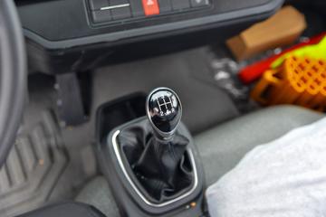 ��� J6F �вƻ� 155���� 4.2�׵��������Ῠ(CA1040P40K61L2E6A84)ͼƬ