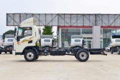 陕汽商用车 德龙G1 平台版 137马力 4.18米单排厢式轻卡(SX5041XXYNP63311)