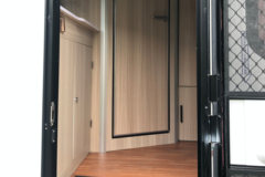 五菱 荣光新卡 加长版 2L 136马力 汽油 旅居车(LQG5030XLJLGHUB)