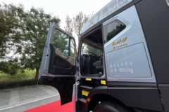 江淮 星耀X7重卡 660马力 6X4 AMT自动档牵引车(HFC4252P1K8E33S)
