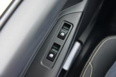 陕汽商用车 德龙G1 标载版 143马力 4.18米单排栏板轻卡(SX1041NP6331)