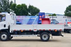 陕汽商用车 德龙G1 标载版 143马力 4.18米单排栏板轻卡(SX1041NP6331)