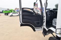 陕汽商用车 德龙G1 标载版 143马力 4.2米单排厢式轻卡(SX5041XXYNP63311) 陕汽商用车 德龙G1 标载版 143马力 4.2米单排厢式轻卡(SX5041XXYNP63311)