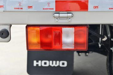 йHOWO H 160 4.15AMTԶῨ(ZZ1047C3215F145)ͼƬ