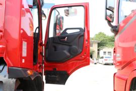 东风天锦KR&nbsp;冷藏车驾驶室图片