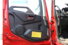 东风商用车 天锦KR 星耀版 260马力 4X2 6.8米冷藏车(带液缓)