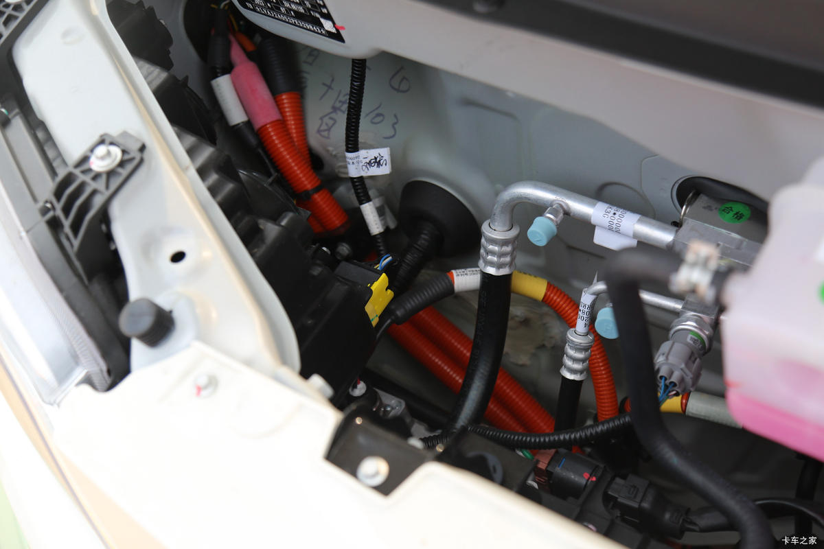  Q 3T 2.5˫Ŵ綯΢(BJ1030EVAA73)41.86kWh