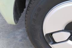 福田 祥菱Q 3T 2.5米双排纯电动栏板微卡(BJ1030EVAA73)41.86kWh