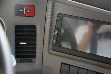 �������ó� �����콢KX ����� 560���� 6X4 ǣ����(�ٱ�3.64)(˫����)ͼƬ