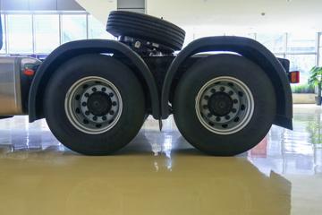 �������ó� �����콢KX ����� 560���� 6X4 ǣ����(�ٱ�3.64)(˫����)ͼƬ