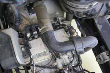 �������ó� �����콢KX ����� 560���� 6X4 ǣ����(�ٱ�3.64)(˫����)ͼƬ