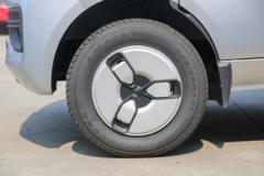 福田 祥菱Q 3T 2.85米单排纯电动栏板微卡(BJ1030EVJA72)41.86kWh