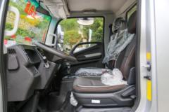 福田奥铃 玉兔Ⅲ 158马力 4.17米AMT自动档单排栏板轻卡(BJ1045V9JDA-AB1)