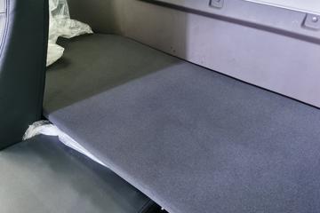 ���� ����˹T7 195���� 4X2 �Ű��դʽ�ػ���ͼƬ