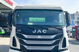 格尔发K5&nbsp;混凝土搅拌车外观                                                图片