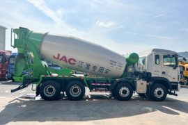 格尔发K5&nbsp;混凝土搅拌车外观                                                图片