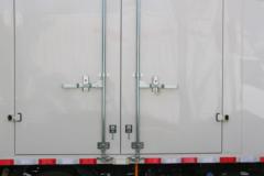 江铃 凯威中体 143马力 4.2米单排厢式轻卡(国六)(气刹)(JX5043XXYTG26)