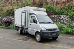 五菱 荣光小卡 加长版 1.5L 102马力 汽油 4X2 2.715米冷藏车(WLQ5029XLCLEQUA)