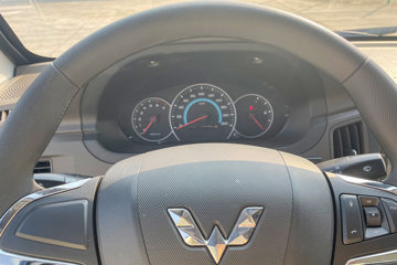 ���� �ٹ��¿� 2.0L 136���� 4X2 3.162����س�(����)(LQG5030XLCLGHU)ͼƬ