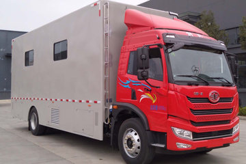 青岛解放 龙V 180马力 单排宣传车(程力威牌)(CLW5120XXCC6)