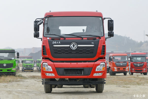 东风商用车 天龙VL重卡 350马力 8X4 9.5米冷藏车(平顶)(DFH5310XLCAX7)