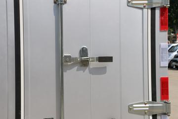 ���� ŷ����X 122���� 3.7�׵�����ʽ�Ῠ(����)(BJ5044XXY-FM)ͼƬ