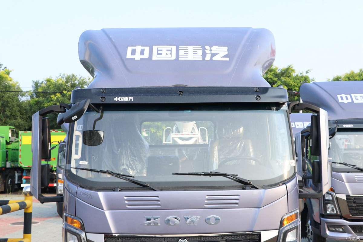 йHOWO ͳ˧ 170 4.15׵ʽῨ(ZZ5047XXYC3215F145)                                                