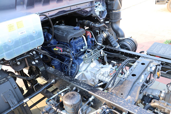 HOWO统帅170马力载货车限时促销中 优惠3000元 HOWO统帅170马力载货车限时促销中 优惠3000元