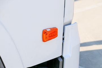 �������� ��ʨ 4.5T 4.15�׵��Ŵ��綯��ʽ�ῨͼƬ