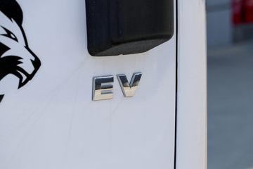 �������� ��ʨ 4.5T 4.15�׵��Ŵ��綯��ʽ�ῨͼƬ