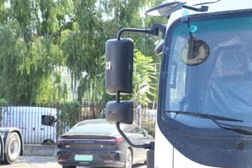 �������� ��ʨ 4.5T 4.15�׵��Ŵ��綯��ʽ�ῨͼƬ