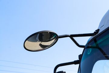 �������� ��ʨ 4.5T 4.15�׵��Ŵ��綯��ʽ�ῨͼƬ