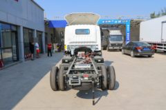 重汽王牌 瑞狮 4.5T 4.15米单排纯电动厢式轻卡(CDW5044XXYG331DZHBEV)