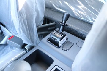 �������� ��ʨ 4.5T 4.15�׵��Ŵ��綯��ʽ�ῨͼƬ