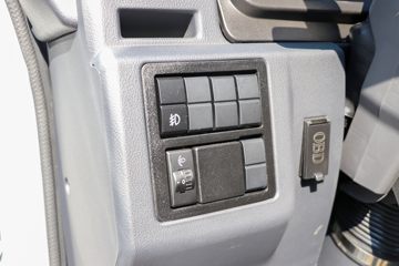 �������� ��ʨ 4.5T 4.15�׵��Ŵ��綯��ʽ�ῨͼƬ