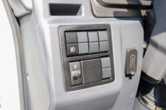 重汽王牌 瑞狮 4.5T 4.15米单排纯电动厢式轻卡(CDW5044XXYG331DZHBEV)