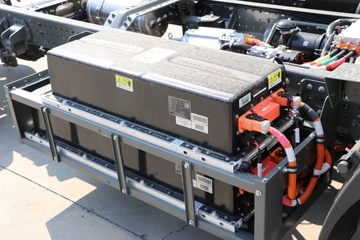 �������� ��ʨ 4.5T 4.15�׵��Ŵ��綯��ʽ�ῨͼƬ