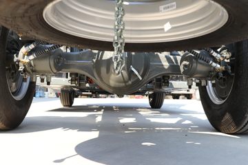 �������� ��ʨ 4.5T 4.15�׵��Ŵ��綯��ʽ�ῨͼƬ