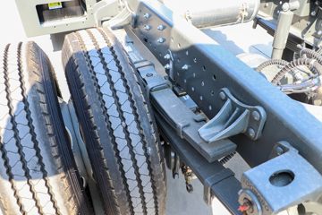 �������� ��ʨ 4.5T 4.15�׵��Ŵ��綯��ʽ�ῨͼƬ