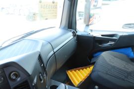 奔驰新Arocs&nbsp;载货车驾驶室                                               图片