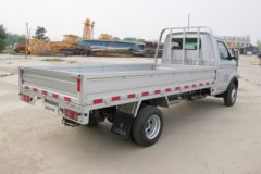金杯 金卡S6 1.6L 123马力 汽油 3.7米单排栏板微卡(JKC1034D6LC)