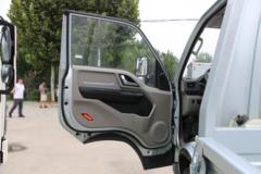 中国重汽HOWO 小将 140马力 3.6米单排栏板小卡(国六)(ZZ1047F3112F145)