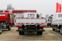 解放 虎6G 140马力 4.2米单排栏板轻卡(万里扬6档) 解放 虎6G 140马力 4.2米单排栏板轻卡(万里扬6档)