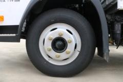 解放 虎6G 140马力 4.2米单排栏板轻卡(万里扬6档) 解放 虎6G 140马力 4.2米单排栏板轻卡(万里扬6档)