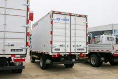 解放 虎VR 140马力 3.65米单排厢式轻卡 解放 虎VR 140马力 3.65米单排厢式轻卡