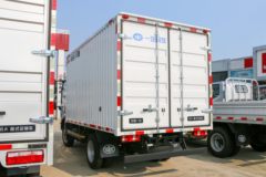 解放 虎VR 140马力 3.65米单排厢式轻卡 解放 虎VR 140马力 3.65米单排厢式轻卡